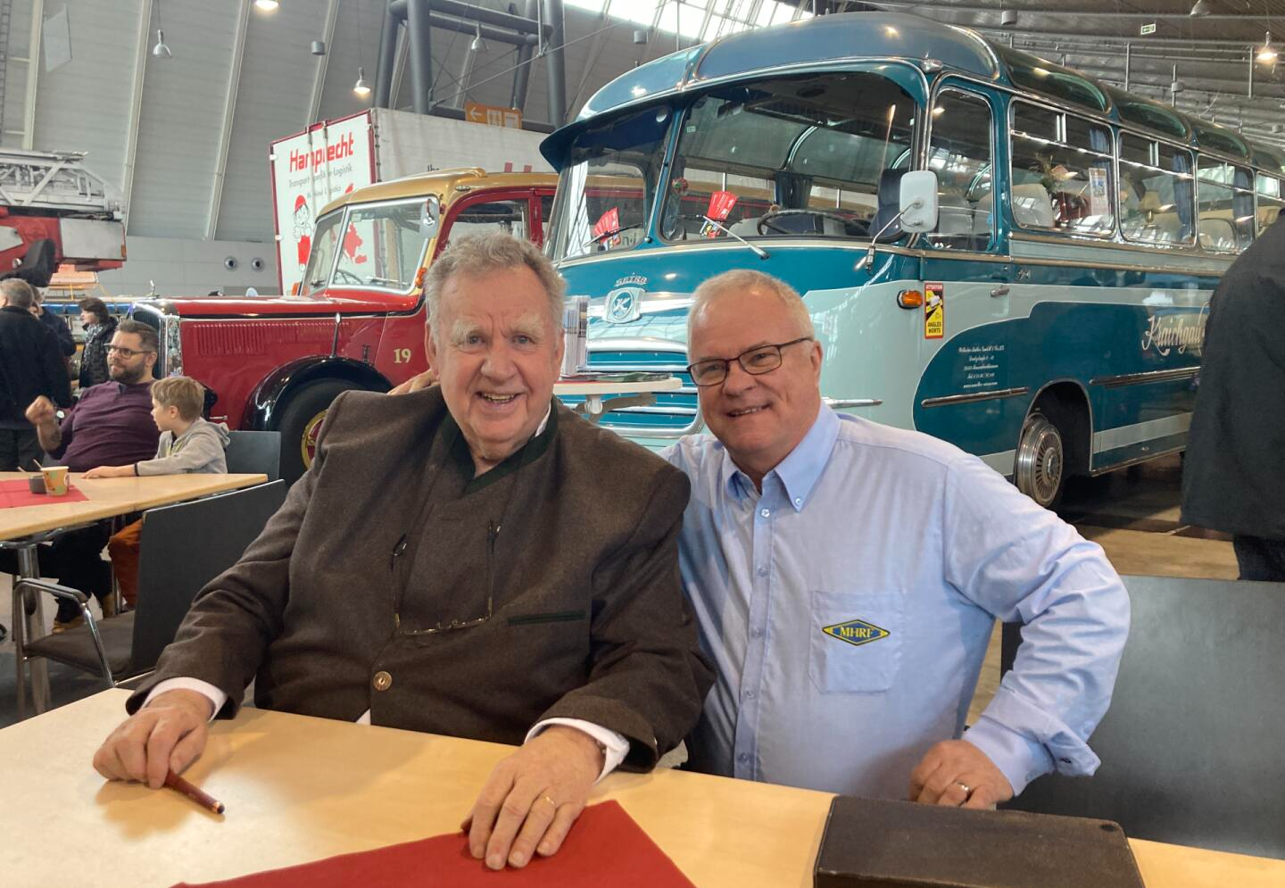 Konrad Auwärter receives “Spirit of FIVA Award”